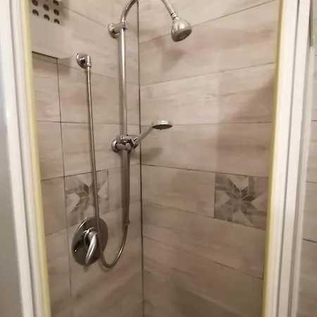 E' Zarellare 2.0 Nápoles